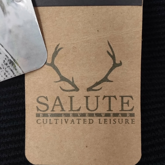 Men's NHL Muskoka Optic Crest Crew Neck Sweater - Picture 6 of 11